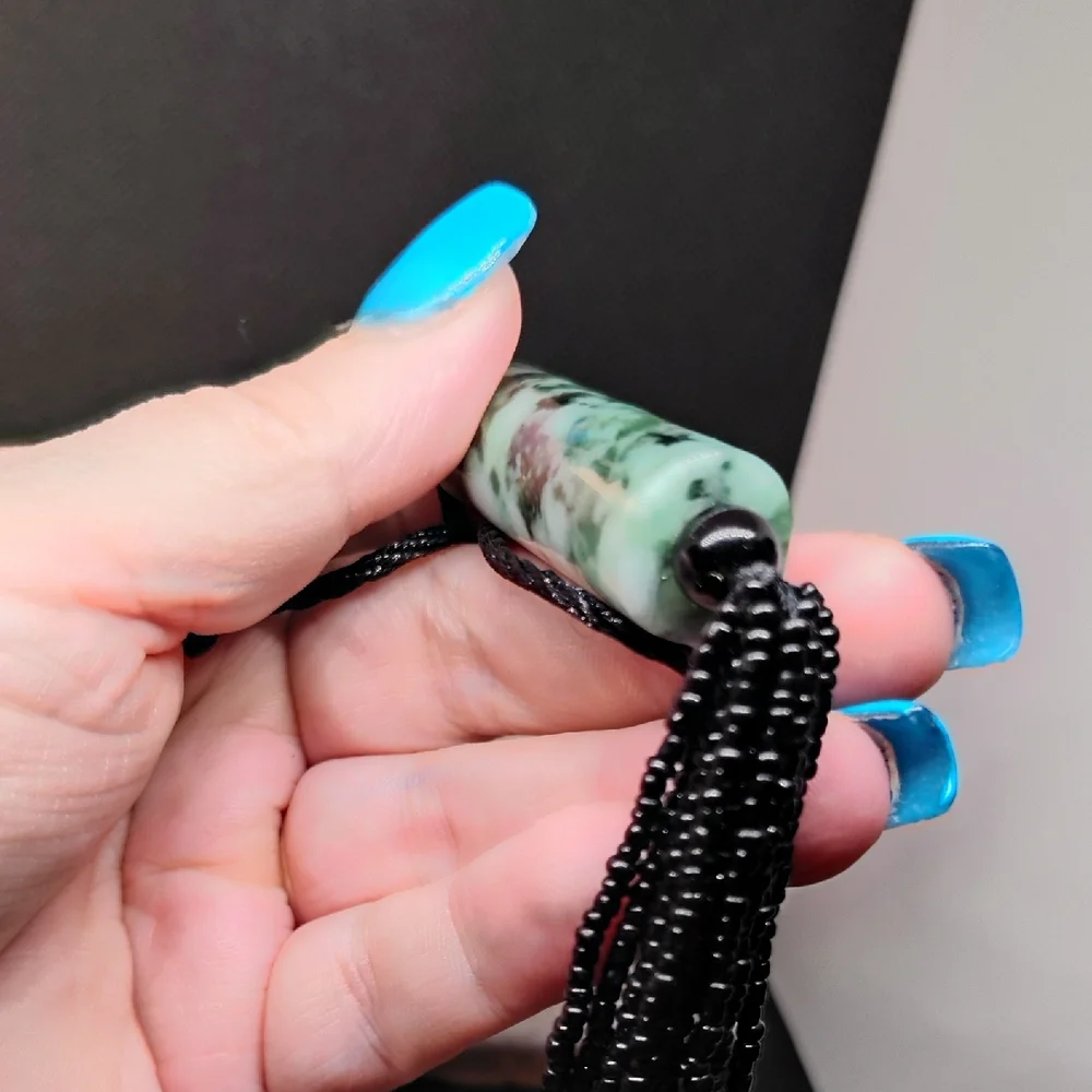 Imperial Jade Stone Pendant Necklace And Free Bracelet - Picture 7 of 8